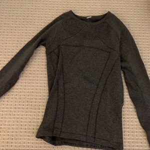 Ivivva long sleeve shirt